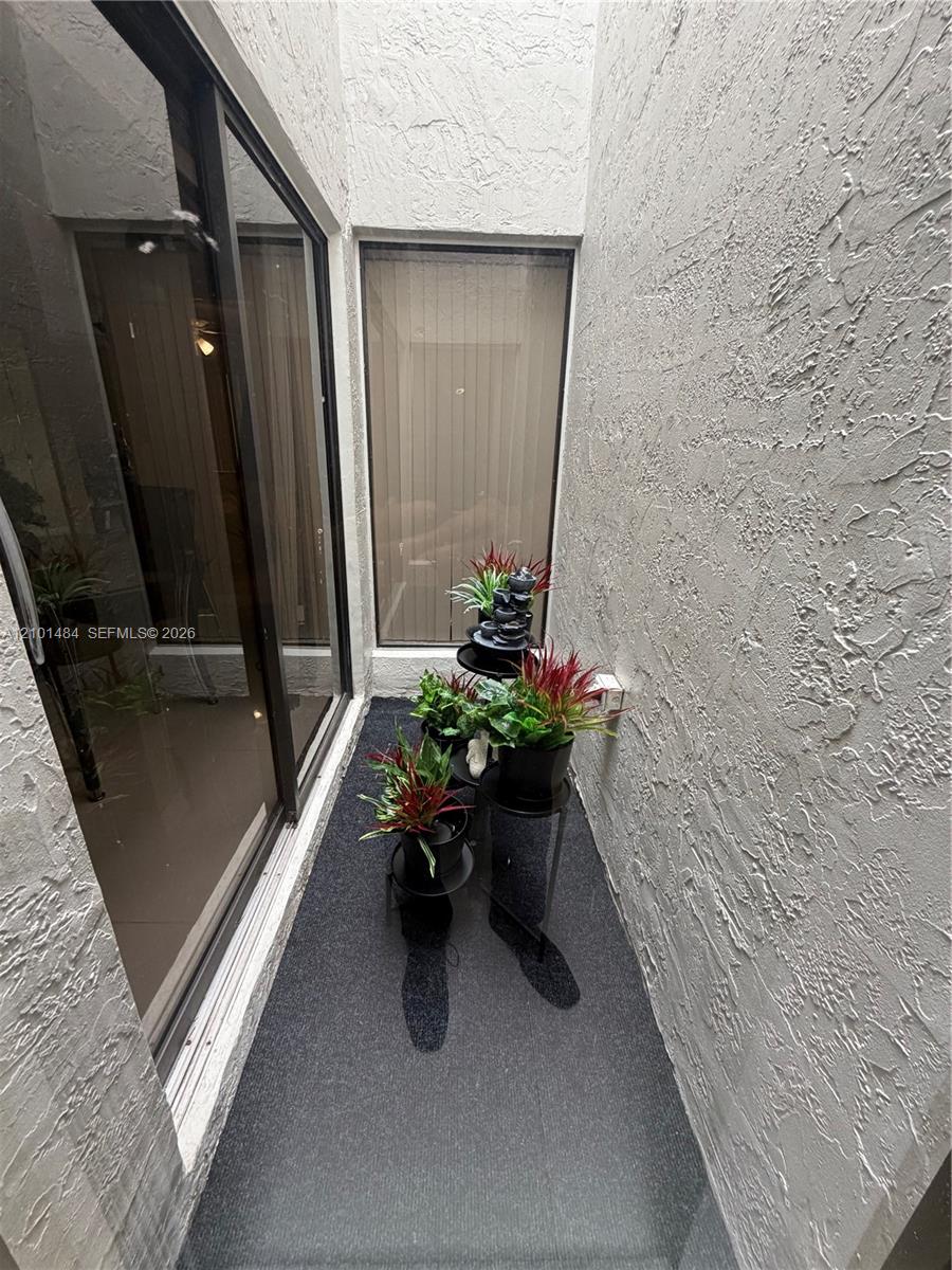 17819 Nw 66th Ct Circle Property Photo 12