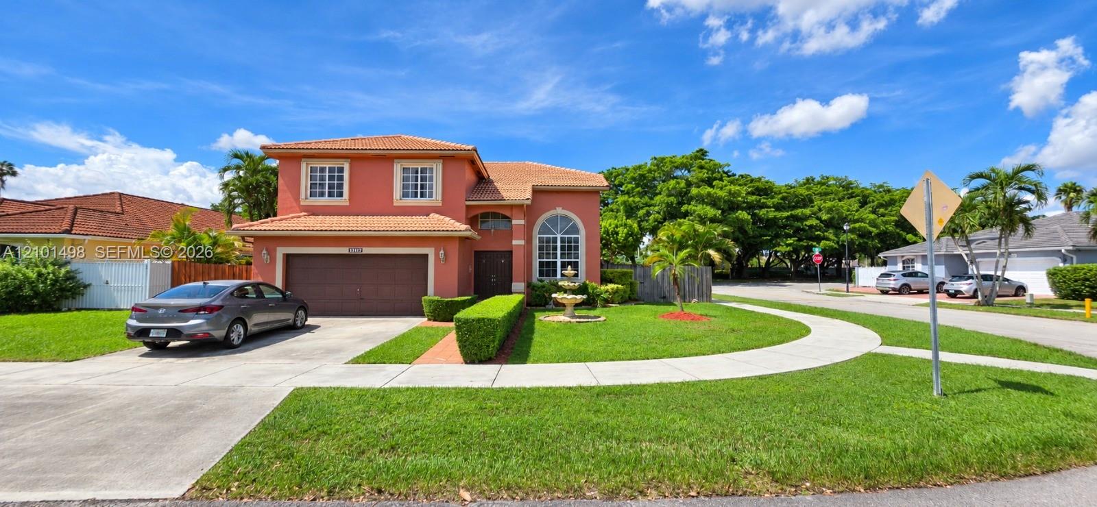 9010 Sw 166th Place Property Photo 1