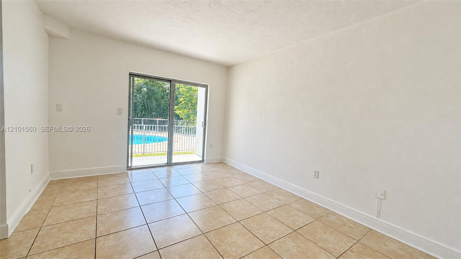 1777 Venice Lane 132 Property Photo 2