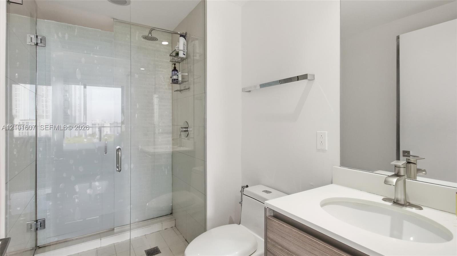 121 Ne 34th Street 1106a Property Photo 14