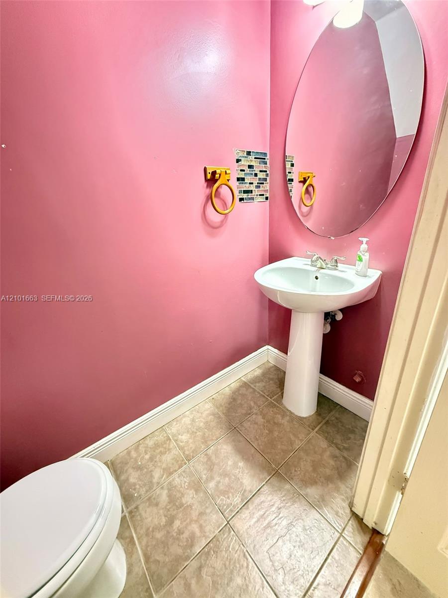 4902 Sw 31st Terrace Property Photo 12