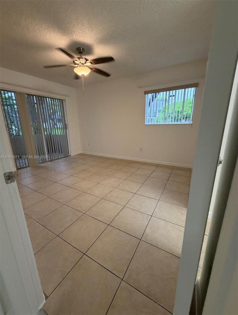 4690 Nw 102nd Avenue 103-24 Property Photo 9