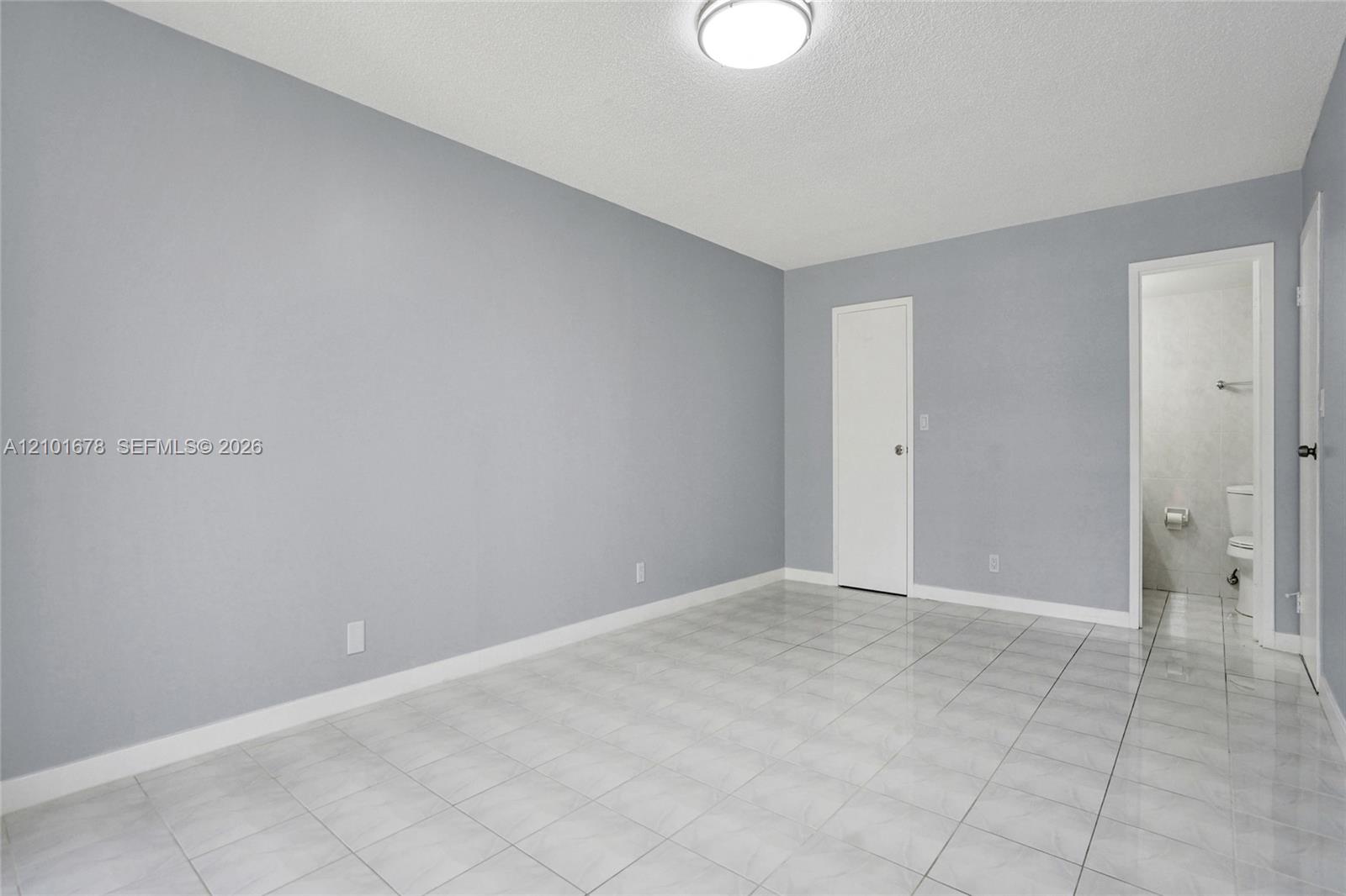2000 Atlantic Shores Boulevard 207 Property Photo 25