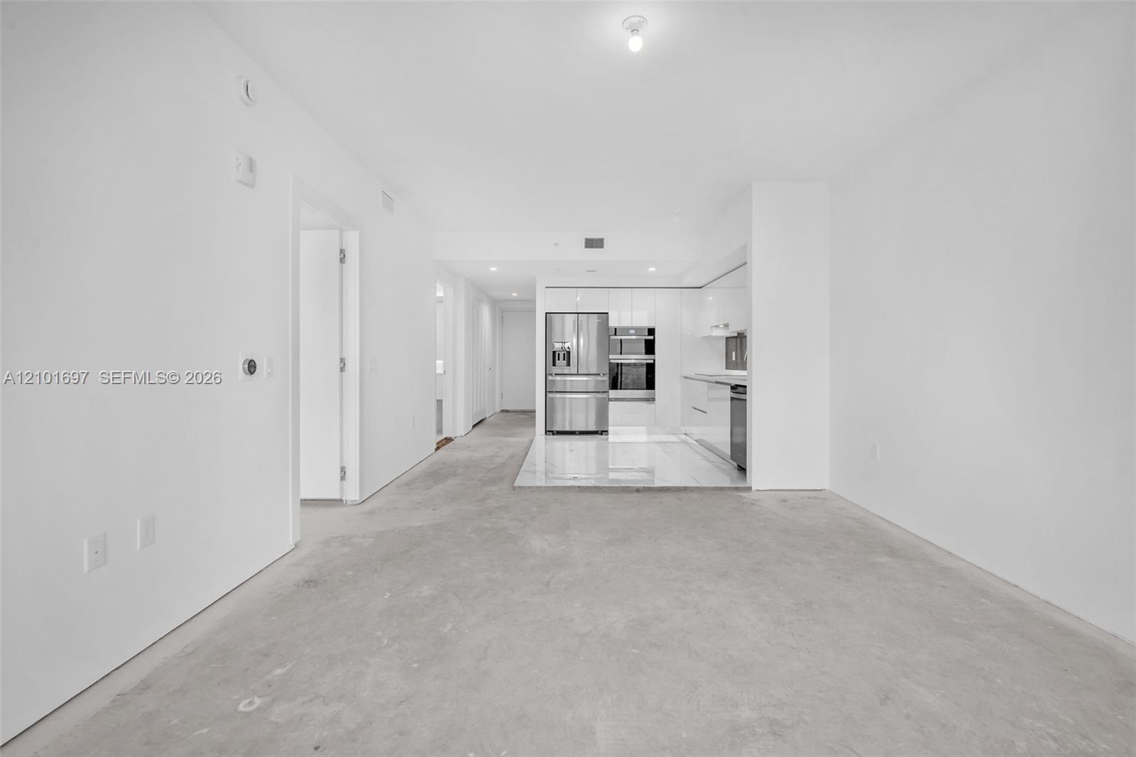 1170 E Hallandale Beach Boulevard 1806 Property Photo 14