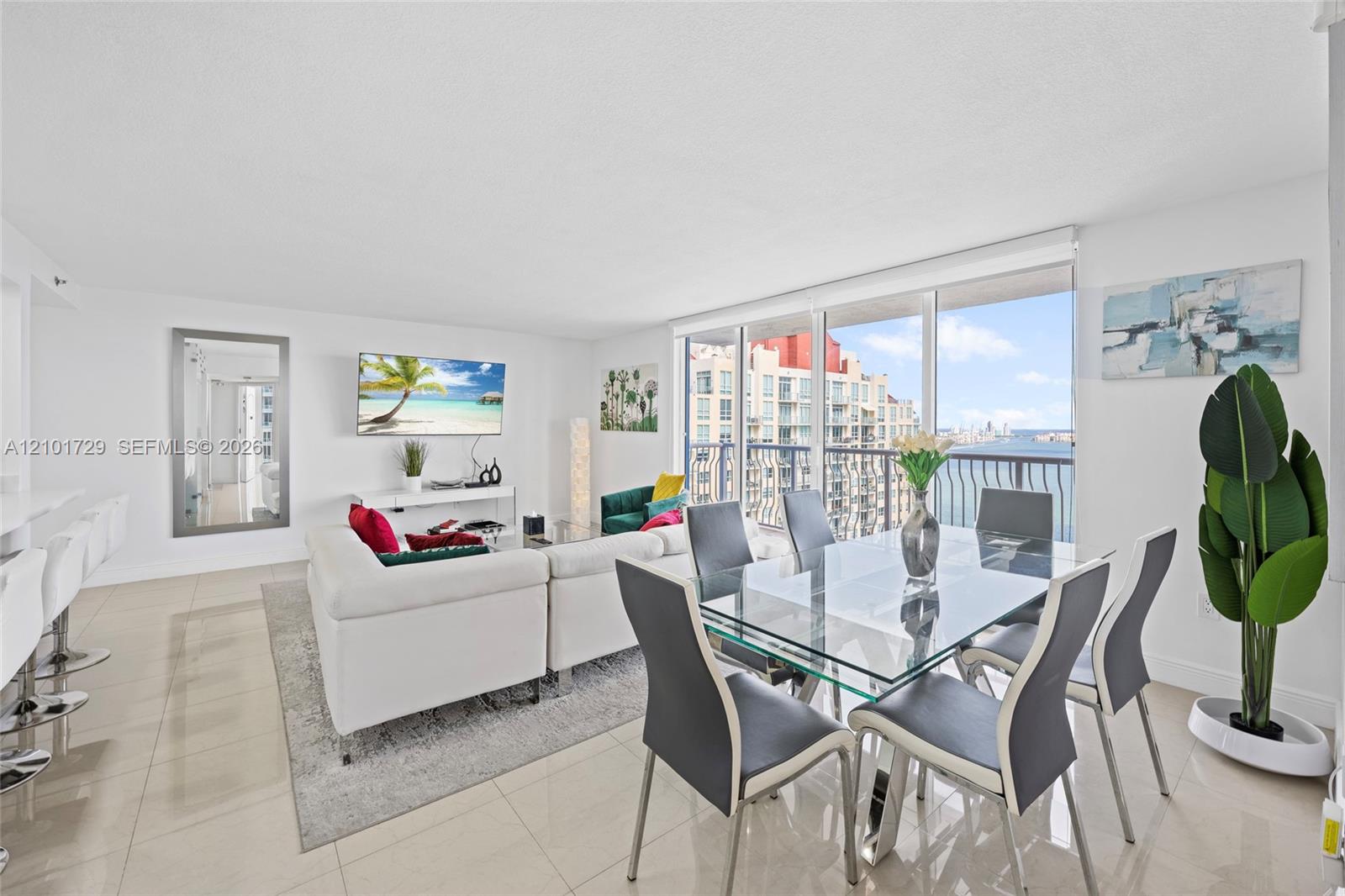 1200 Brickell Bay Drive 3701 Property Photo 5