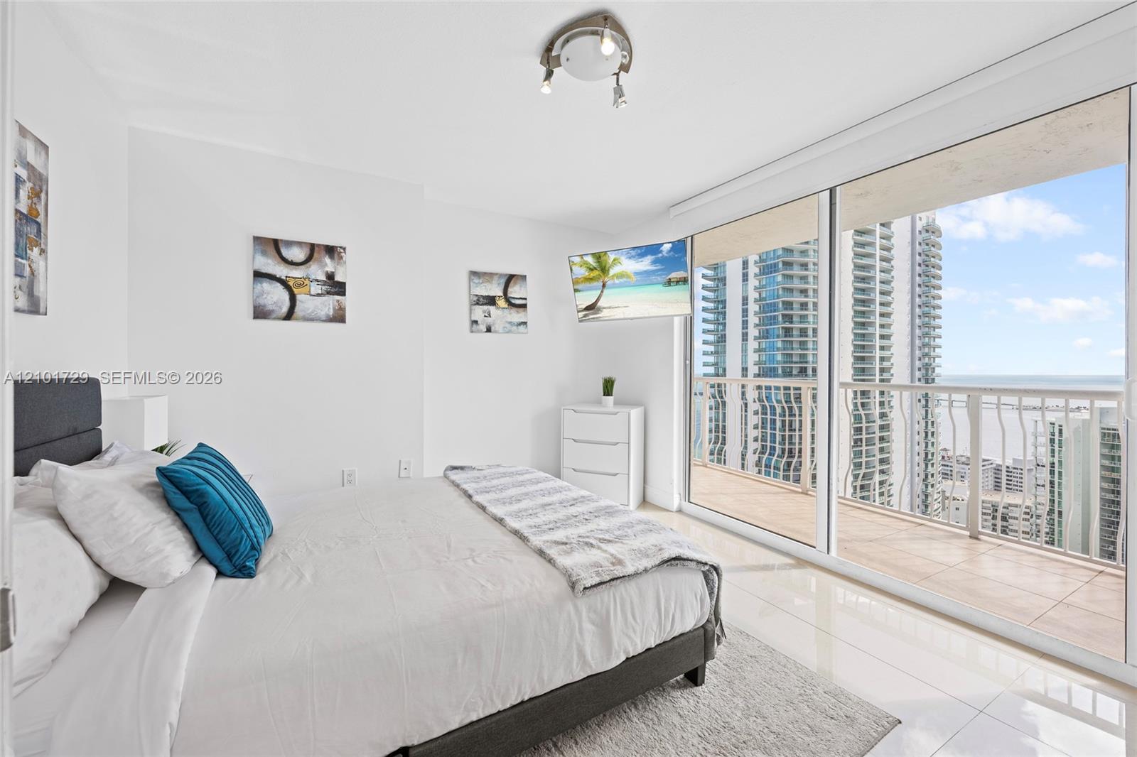 1200 Brickell Bay Drive 3701 Property Photo 11