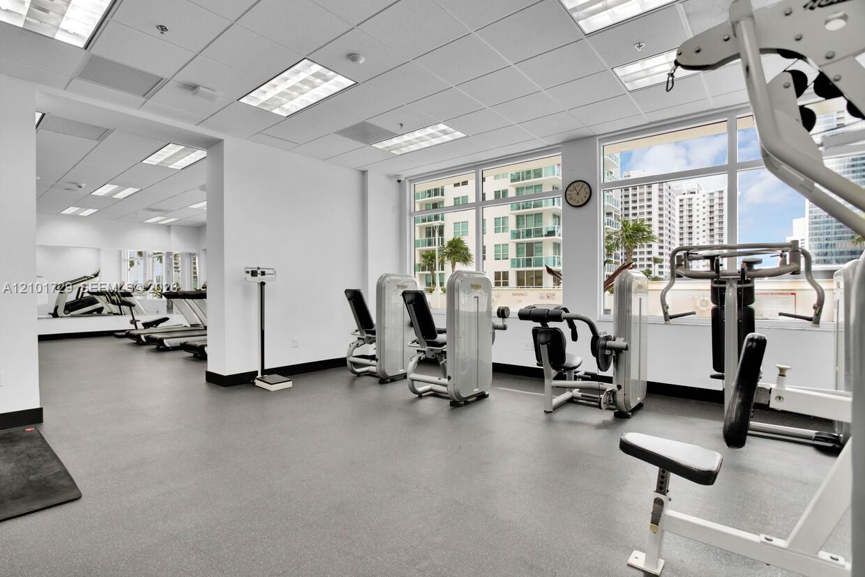 1200 Brickell Bay Drive 3701 Property Photo 23