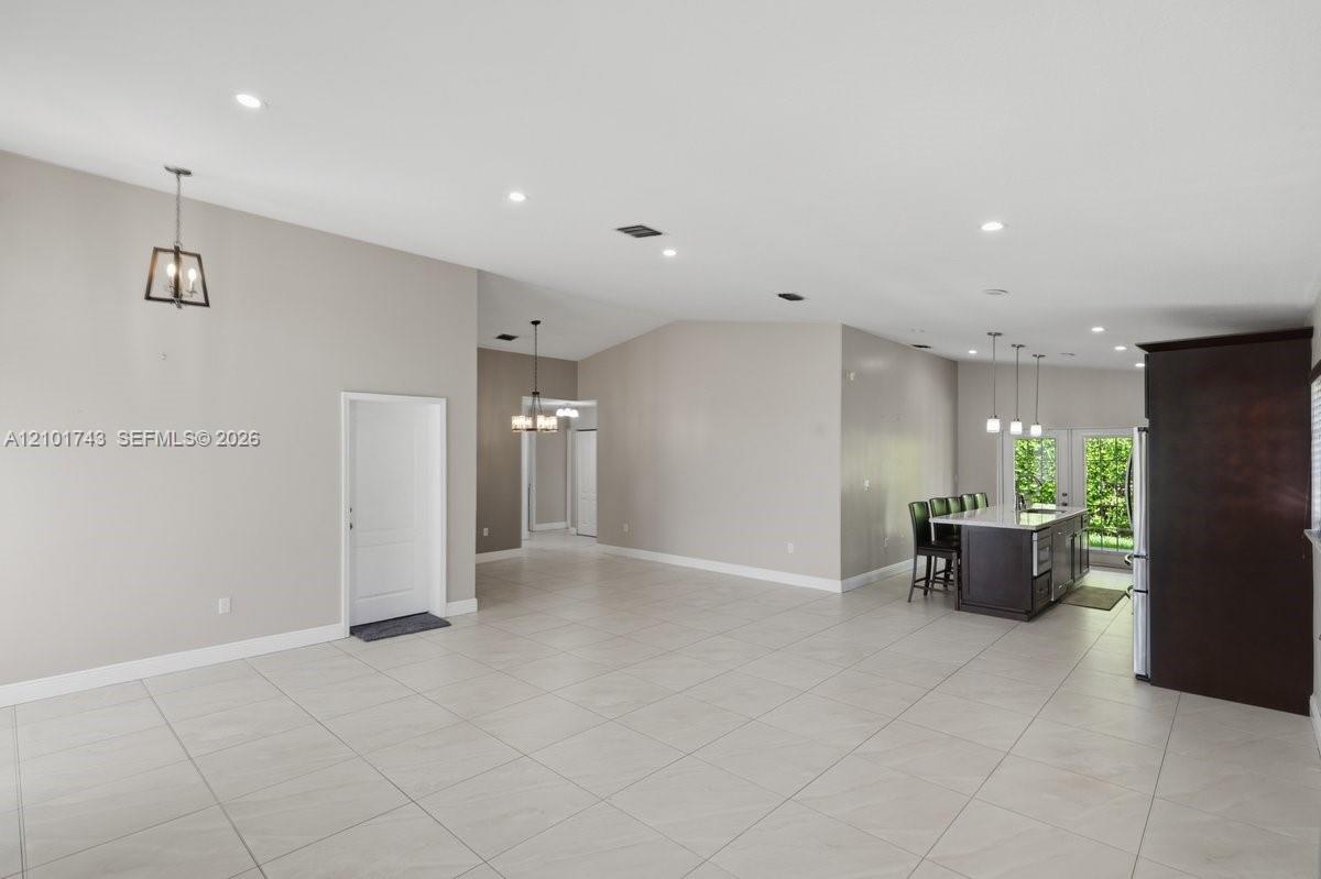 20221 Sw 85th Court Property Photo 7