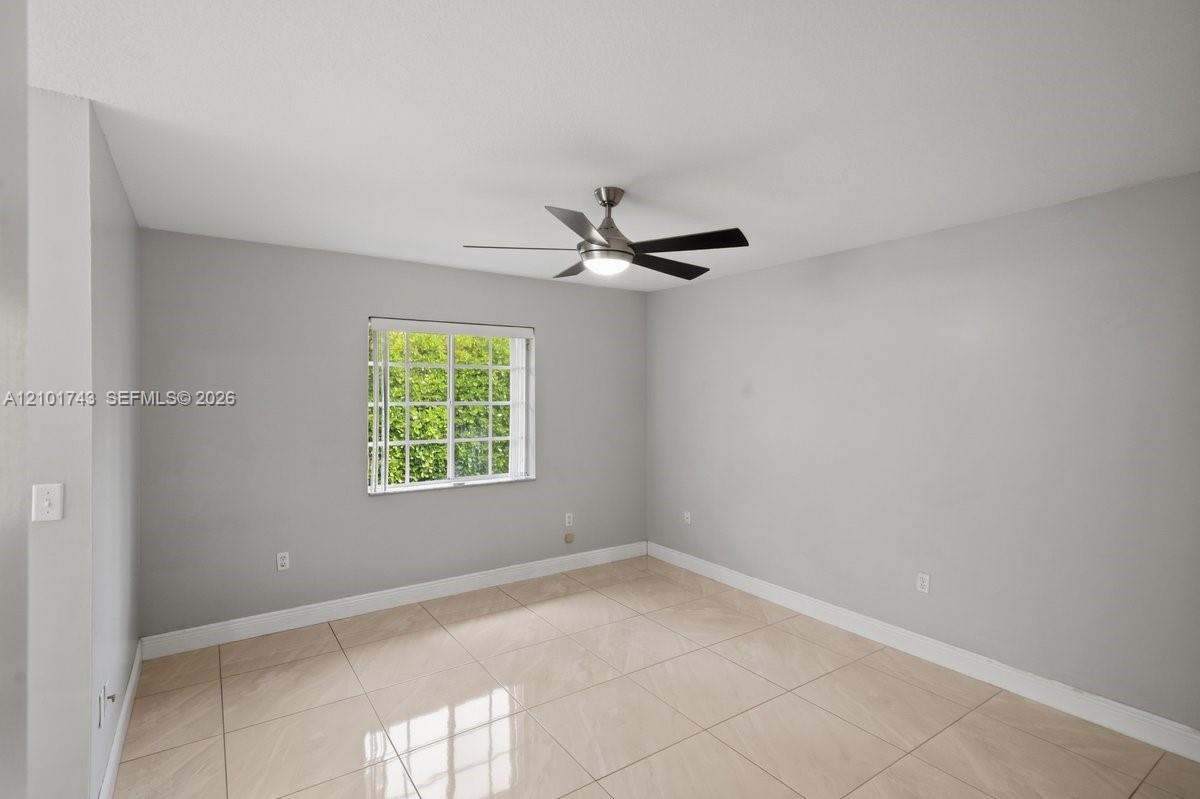 20221 Sw 85th Court Property Photo 22