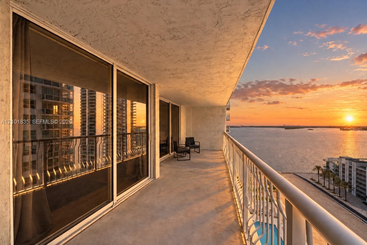 1200 Brickell Bay Drive 1907 Property Photo 1