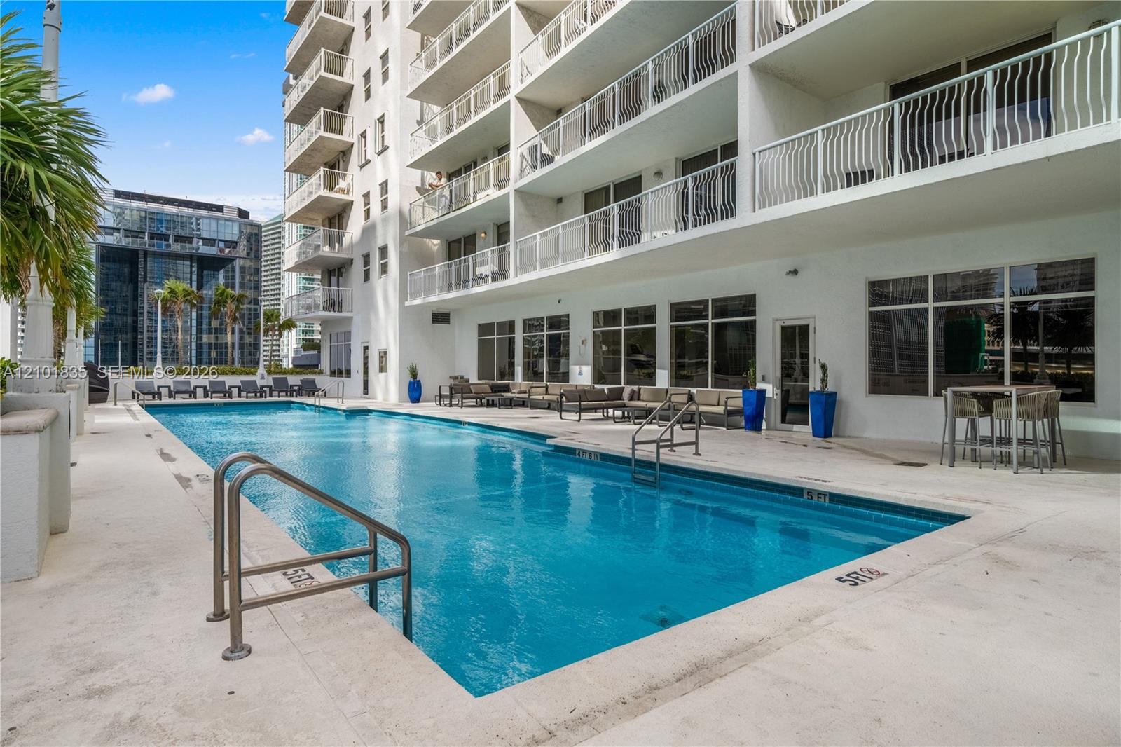 1200 Brickell Bay Drive 1907 Property Photo 18