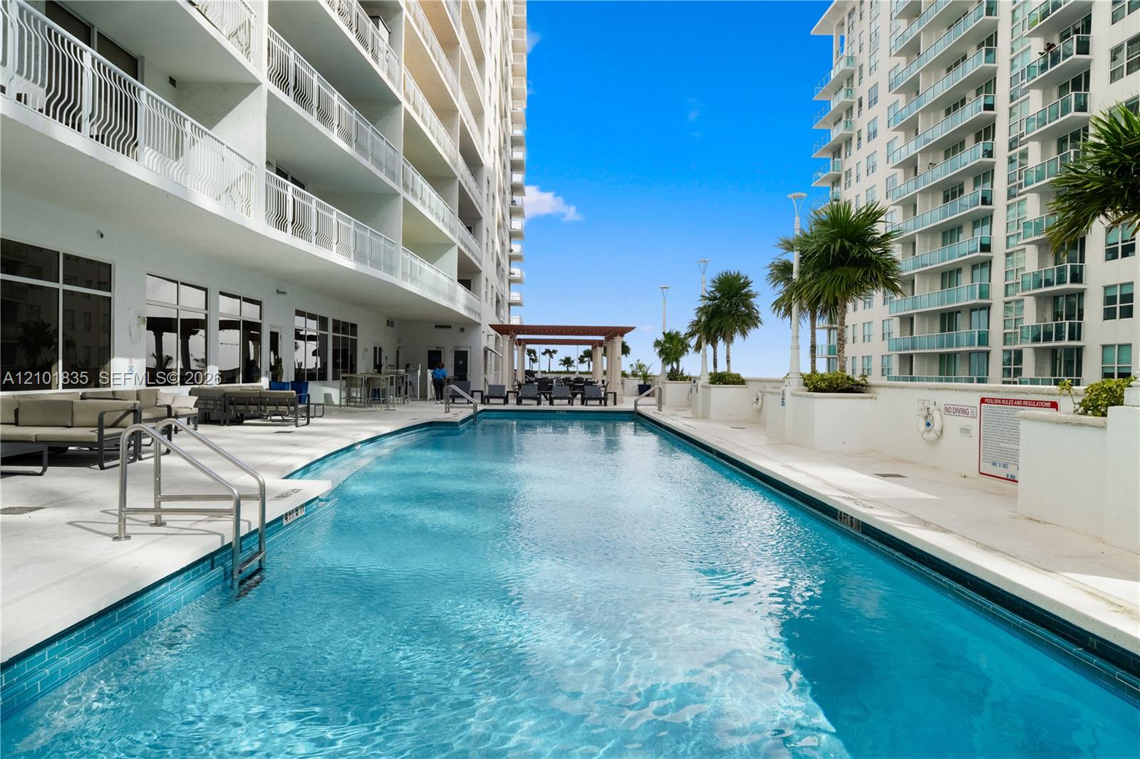 1200 Brickell Bay Drive 1907 Property Photo 19