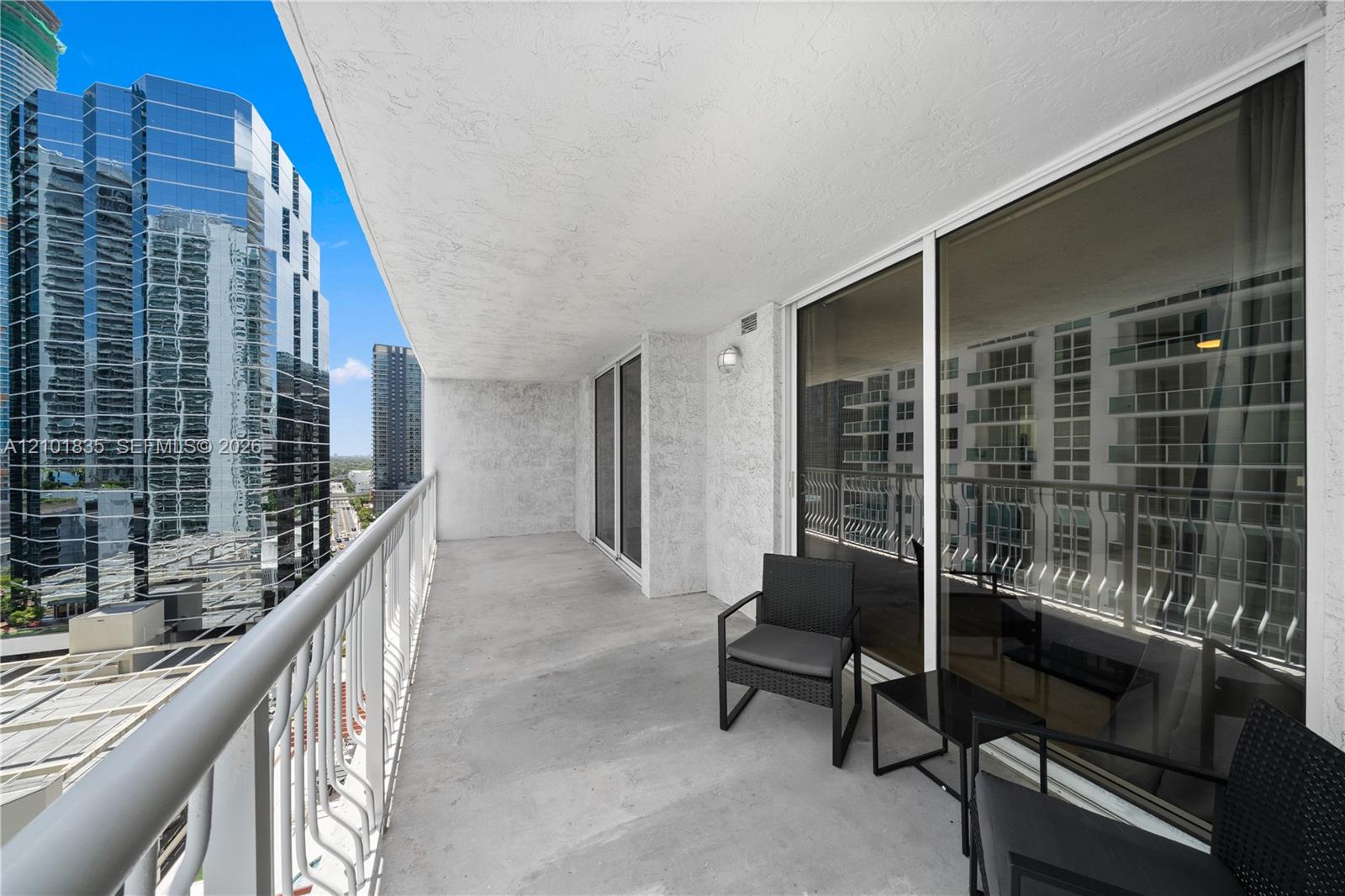 1200 Brickell Bay Drive 1907 Property Photo 28