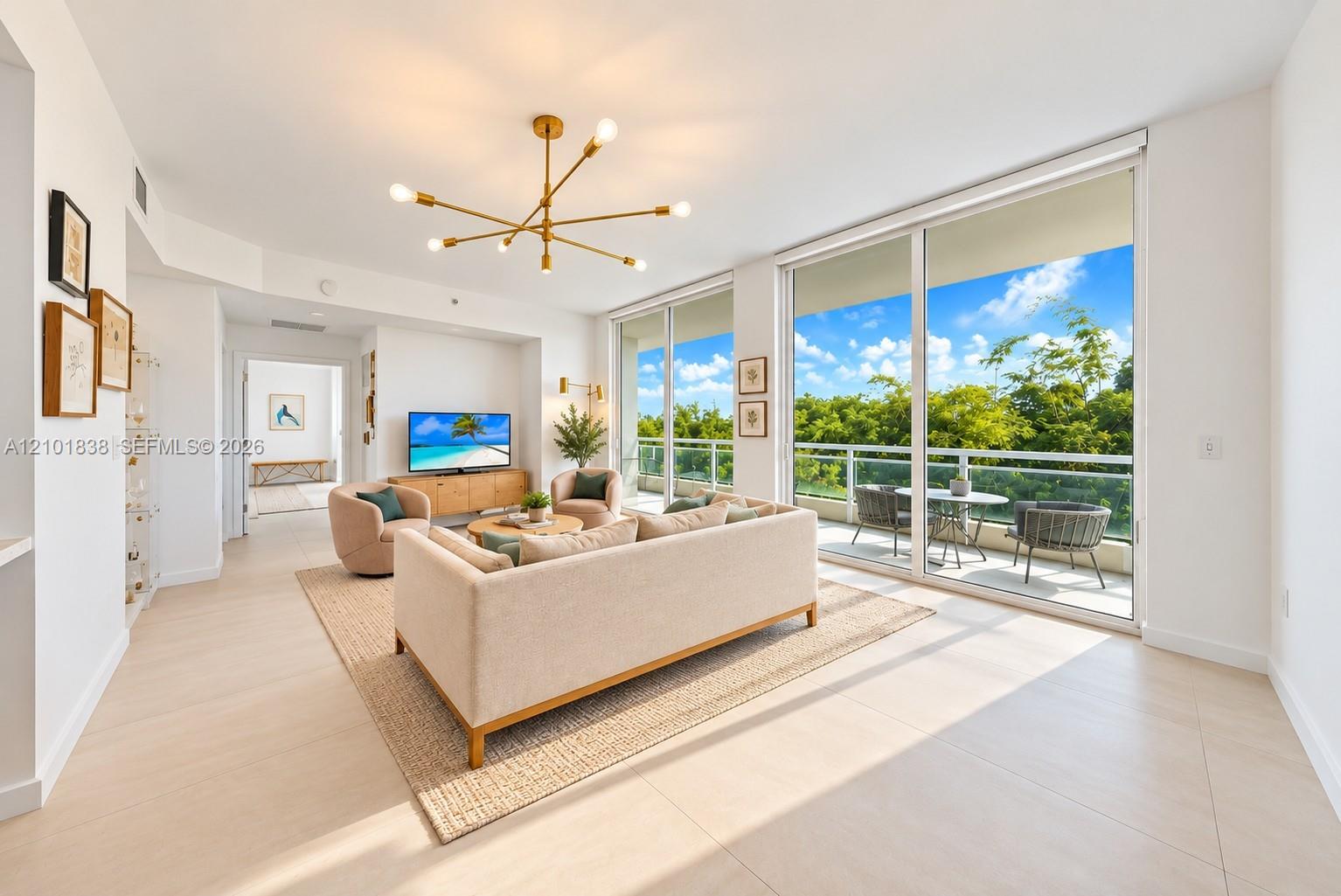 2020 Prairie Avenue 404 Property Photo 1