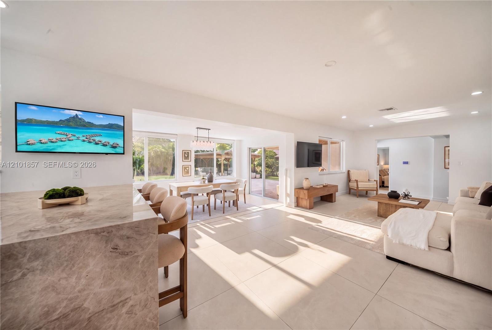 649 Azalea Court Property Photo 1