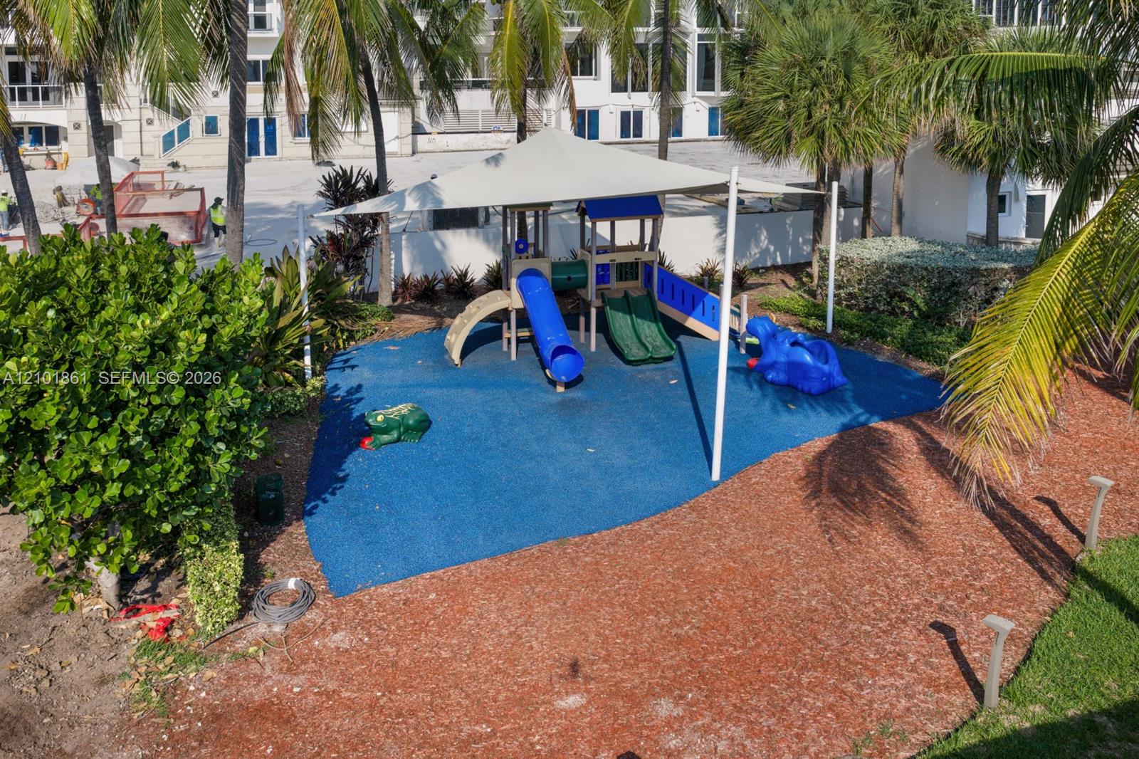 4779 Collins Avenue 1908 Property Photo 11