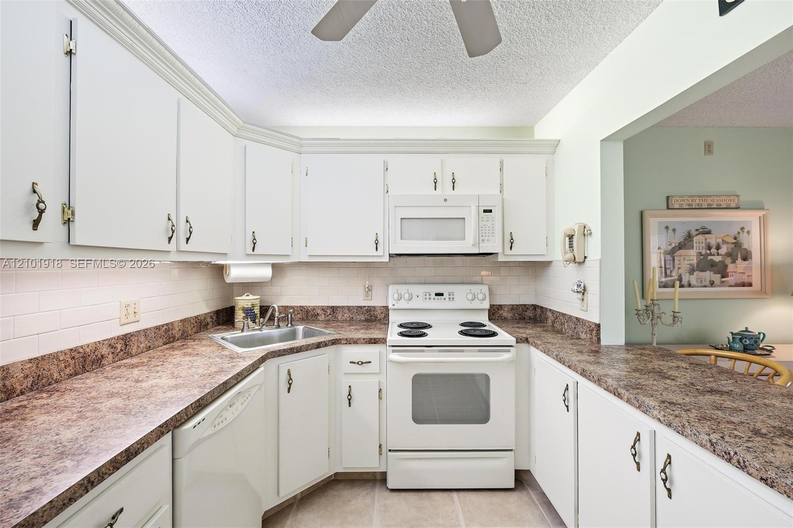 301 Pine Ridge Circle C-1 Property Photo 12