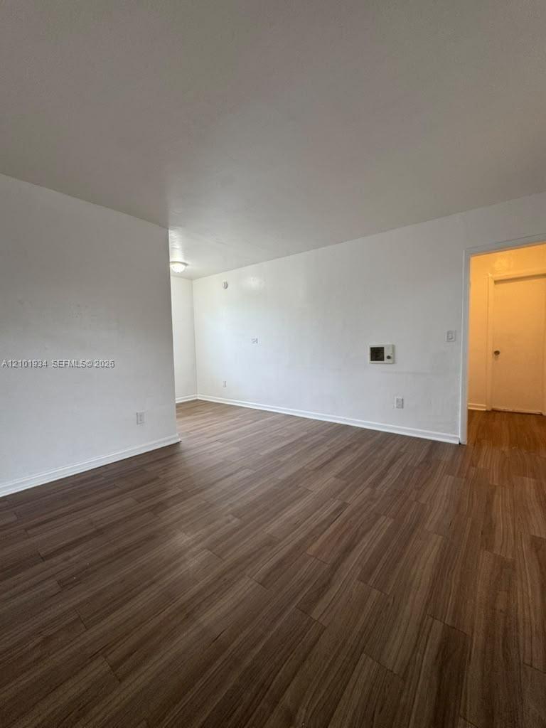 17031 Ne 21st Avenue 14 Property Photo 1