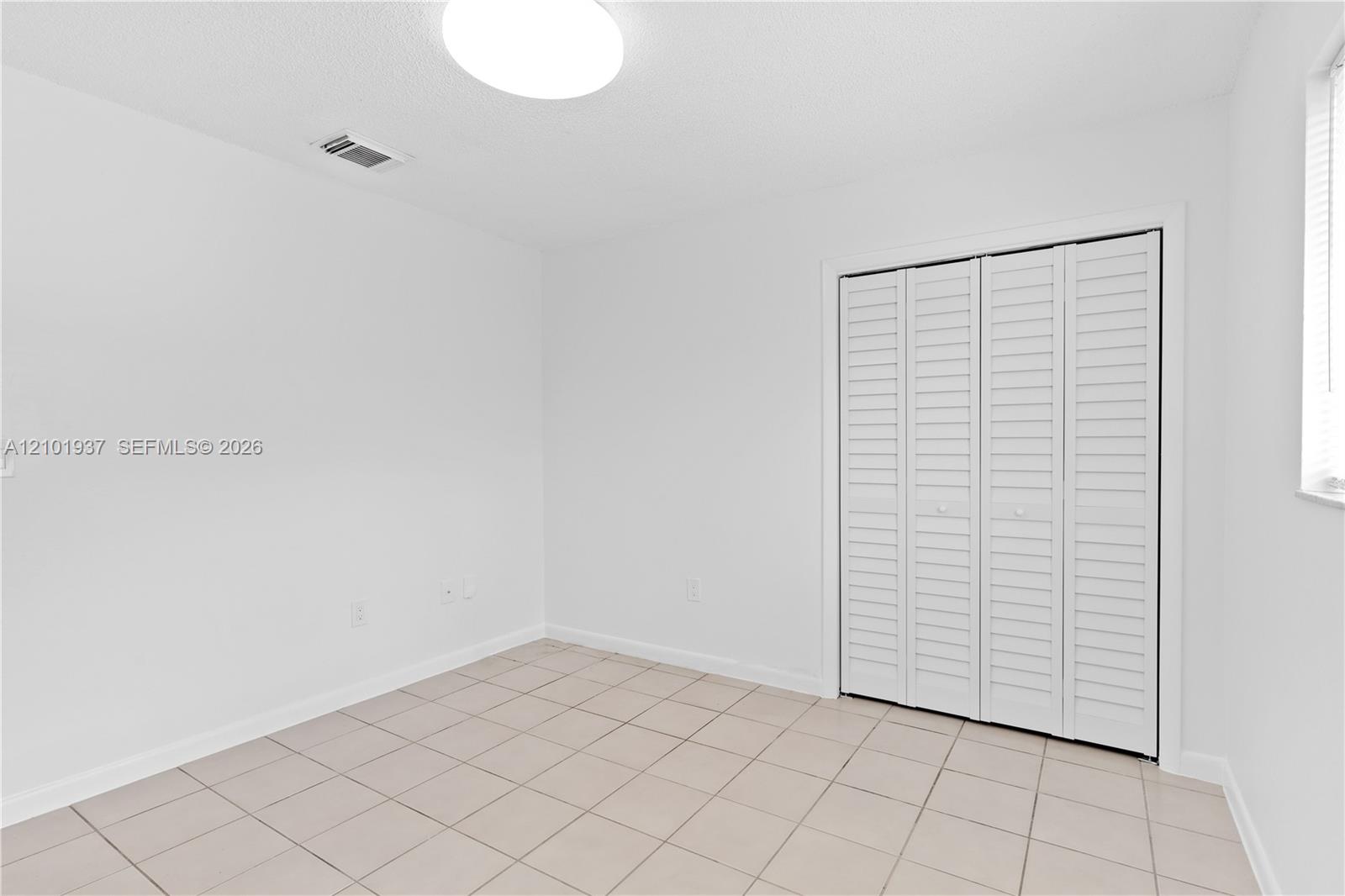 911 Sw 79th Avenue 0 Property Photo 9