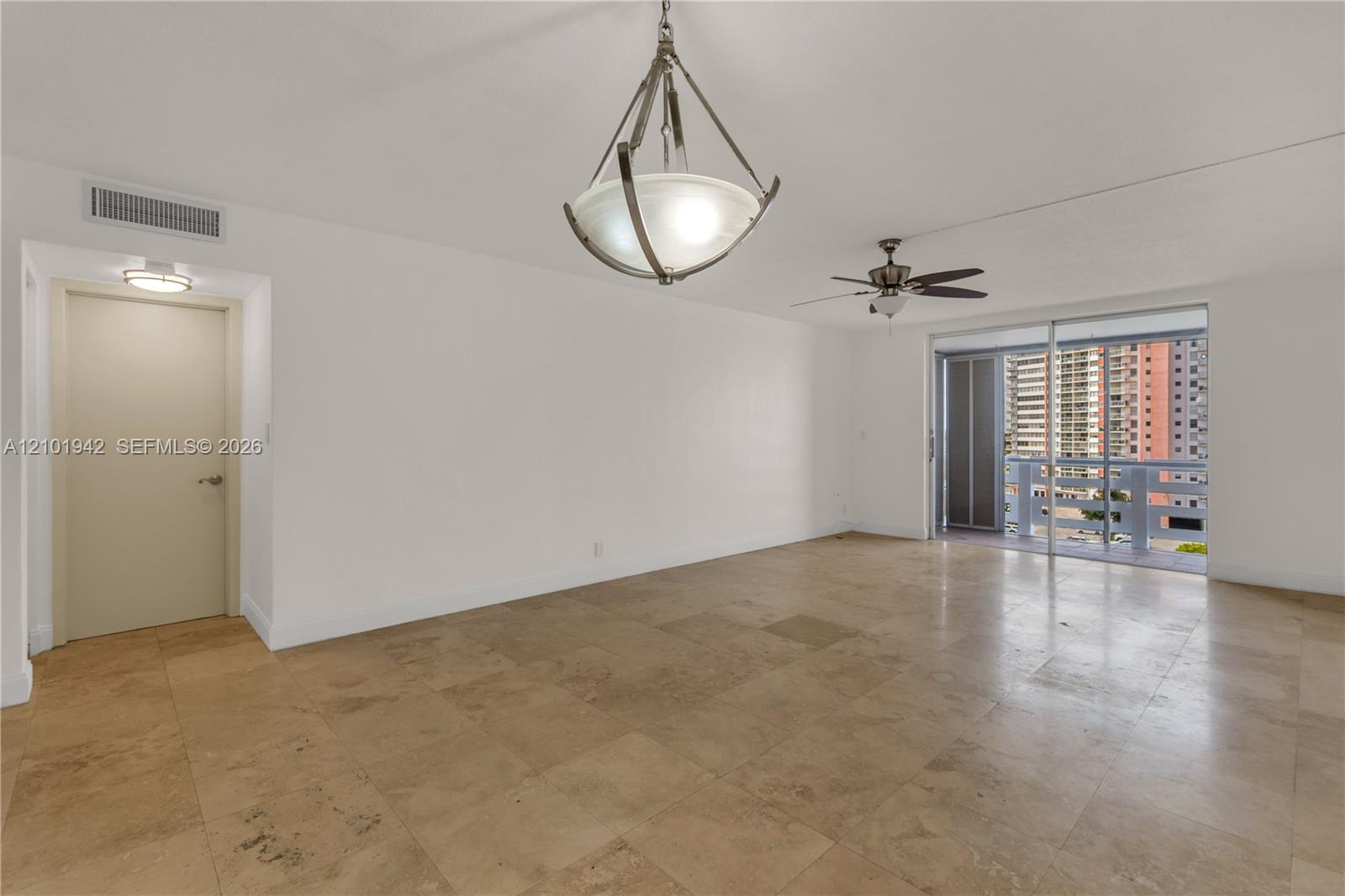 1401 Ne Miami Gardens Drive 892 Property Photo 26