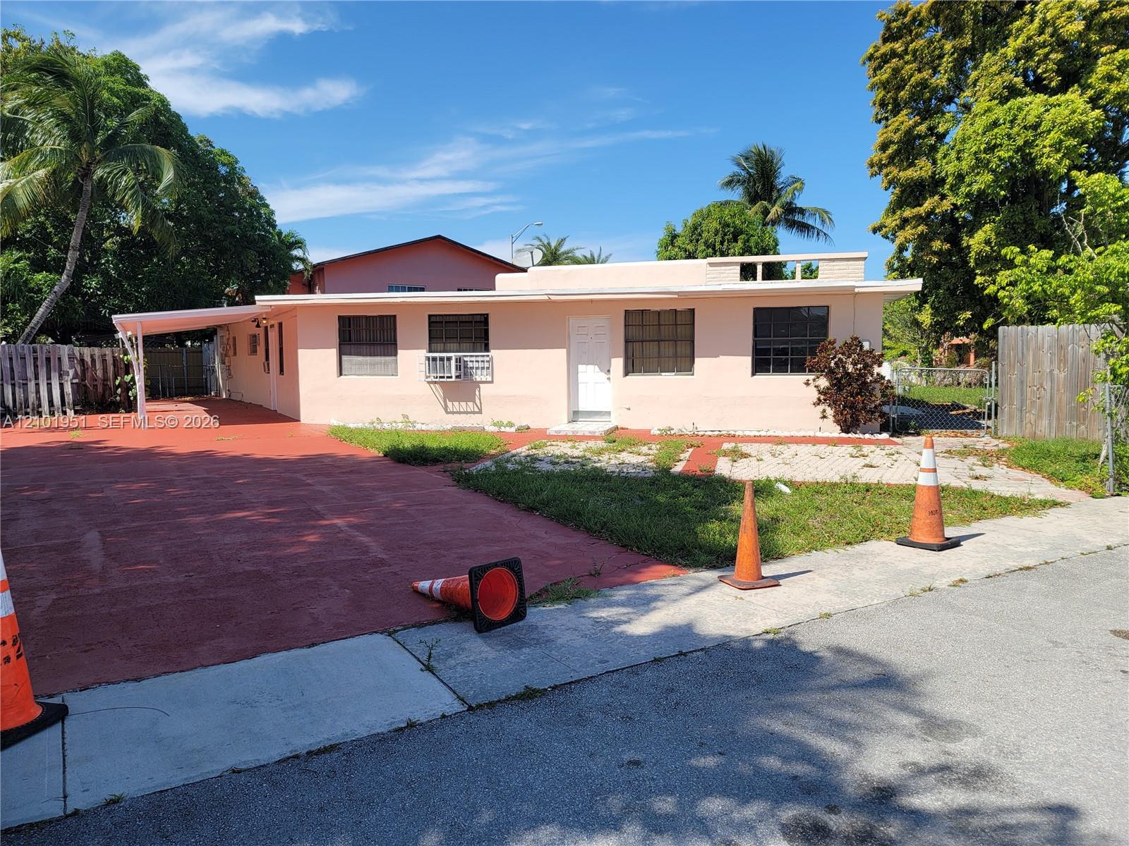 1120 E Le Jeune Road Property Photo 1