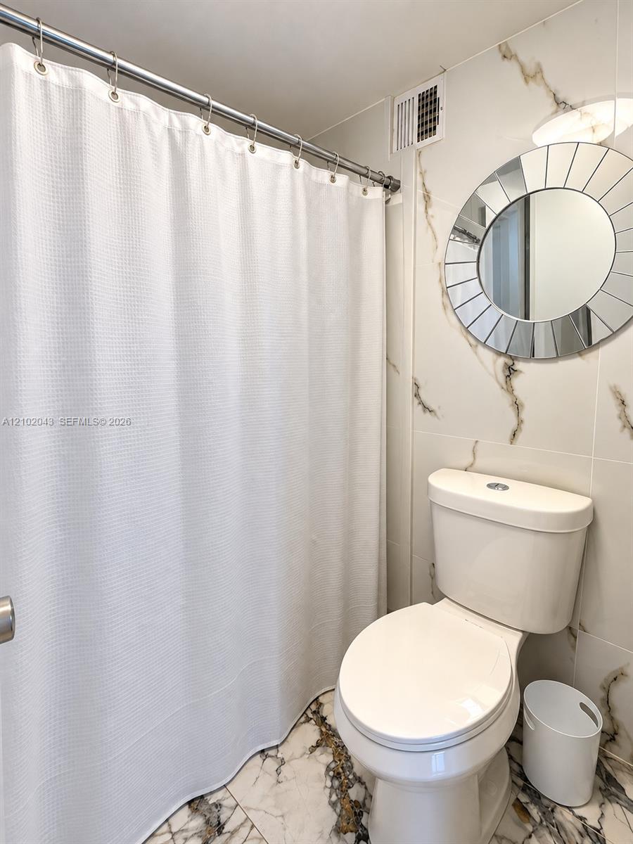500 Three Islands Boulevard 801 Property Photo 10