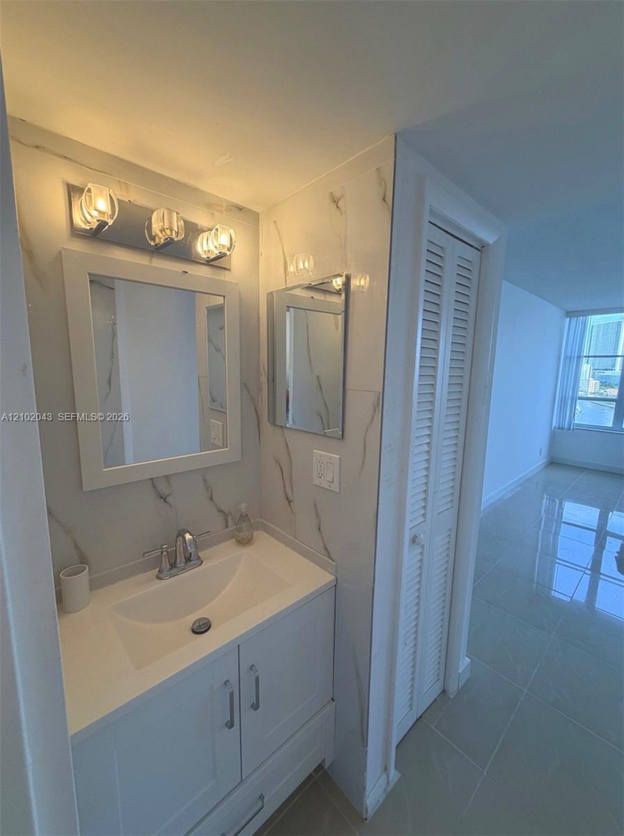 500 Three Islands Boulevard 801 Property Photo 12