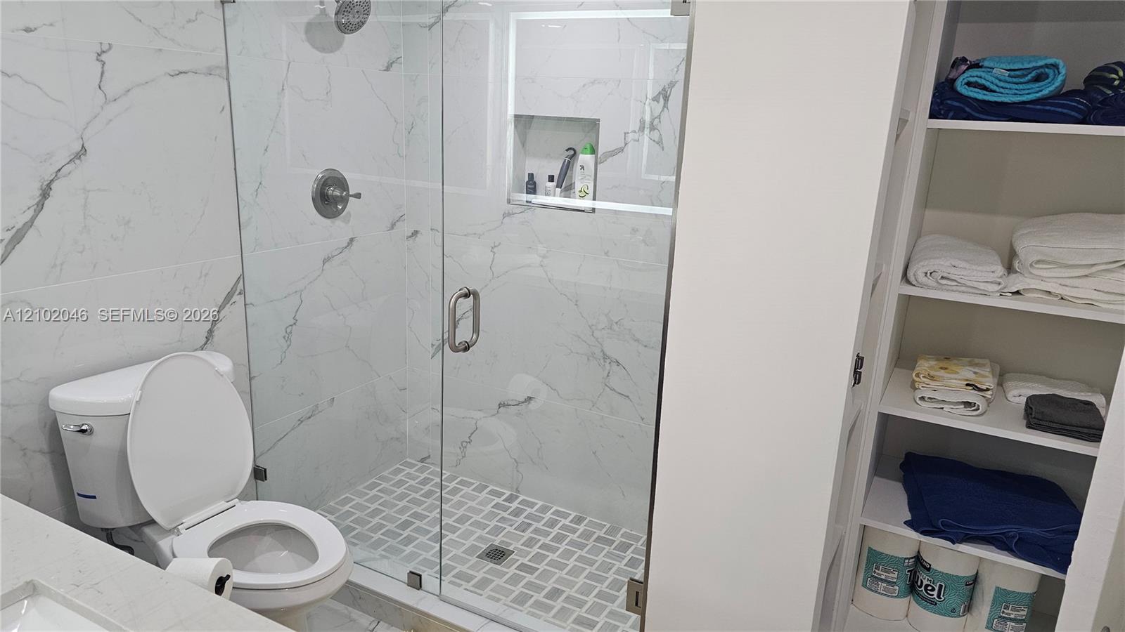 1965 S Ocean Drive 2s Property Photo 8