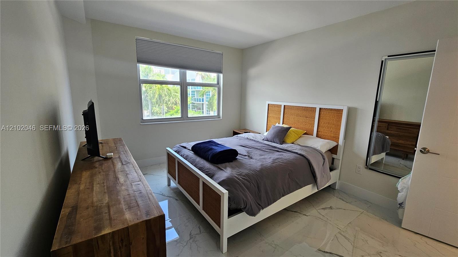 1965 S Ocean Drive 2s Property Photo 11