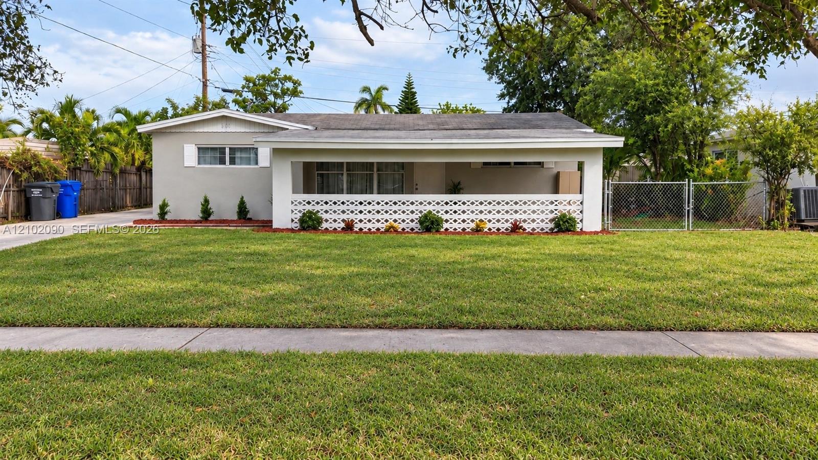 6461 Evans Street Property Photo 1