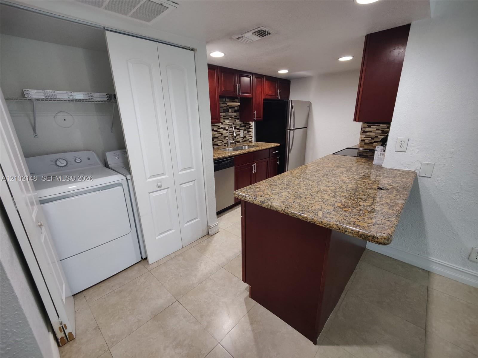 616 Executive Center Drive 107 Property Photo 15