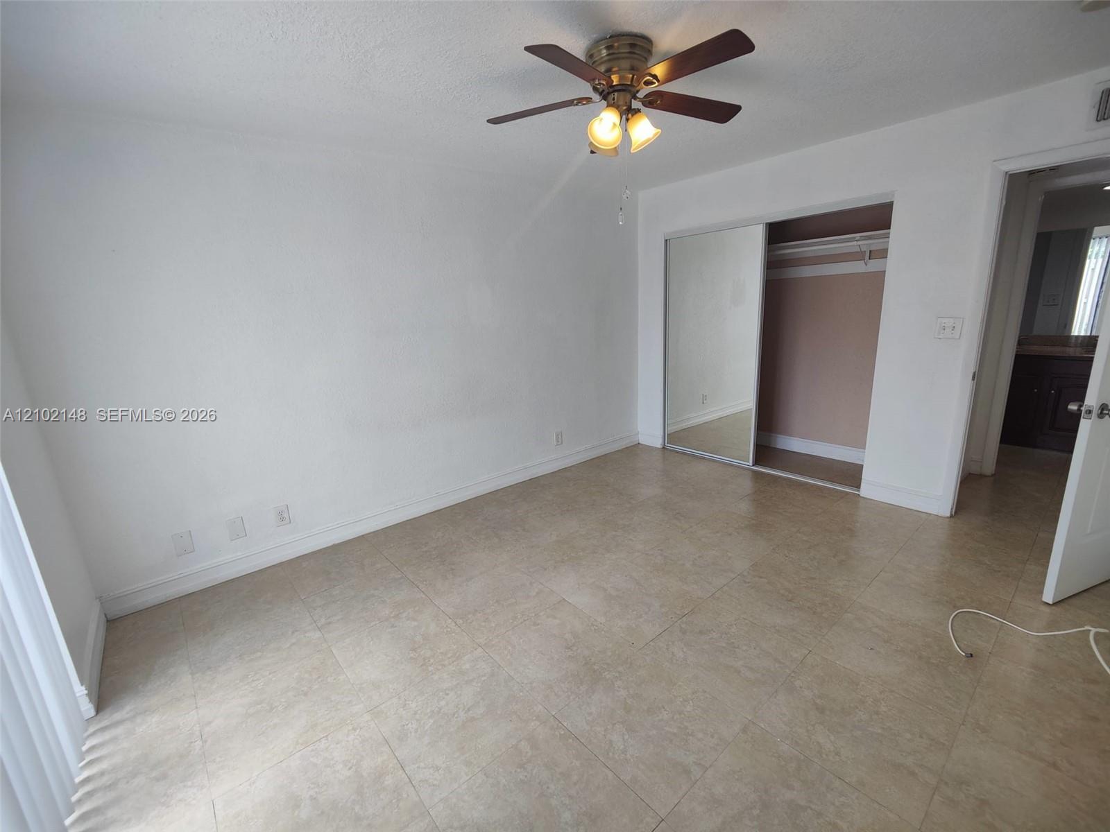 616 Executive Center Drive 107 Property Photo 21