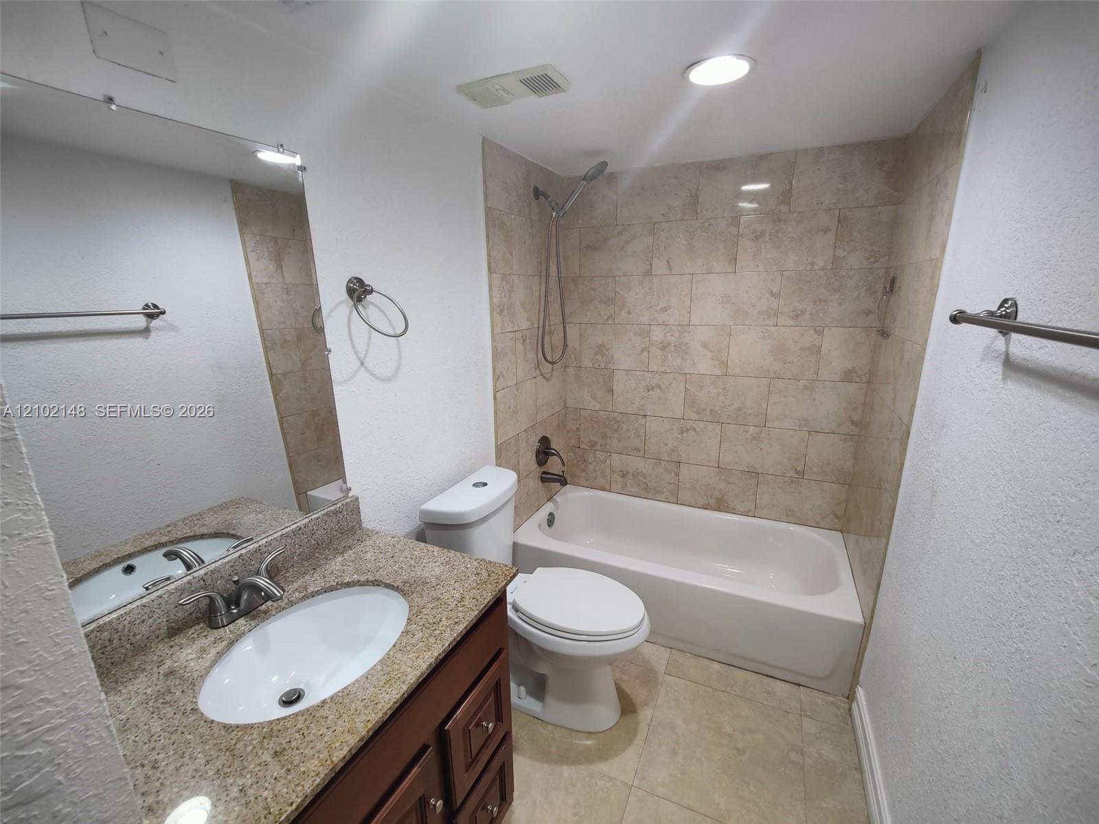 616 Executive Center Drive 107 Property Photo 24