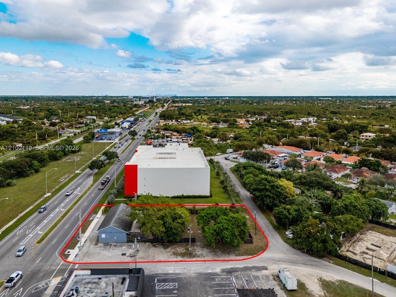 23095 S Dixie Highway Property Photo 1