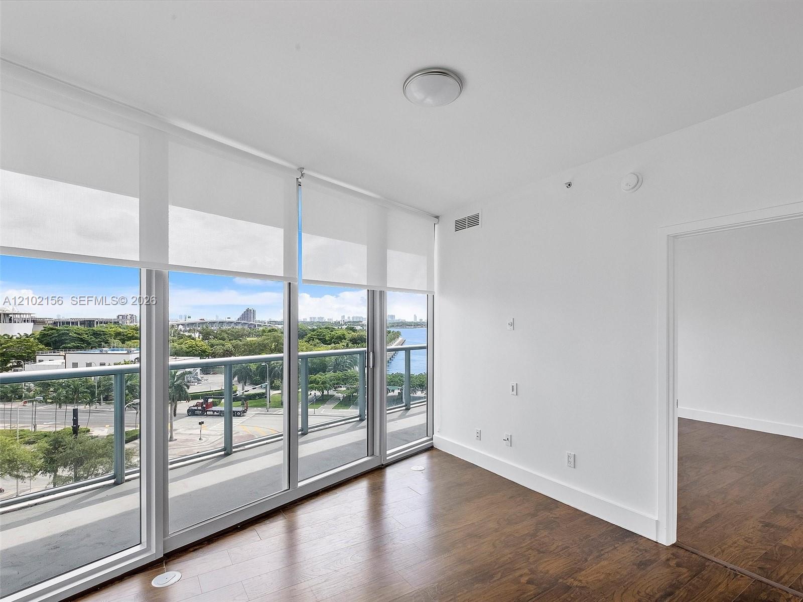 888 Biscayne Boulevard 612 Property Photo 9