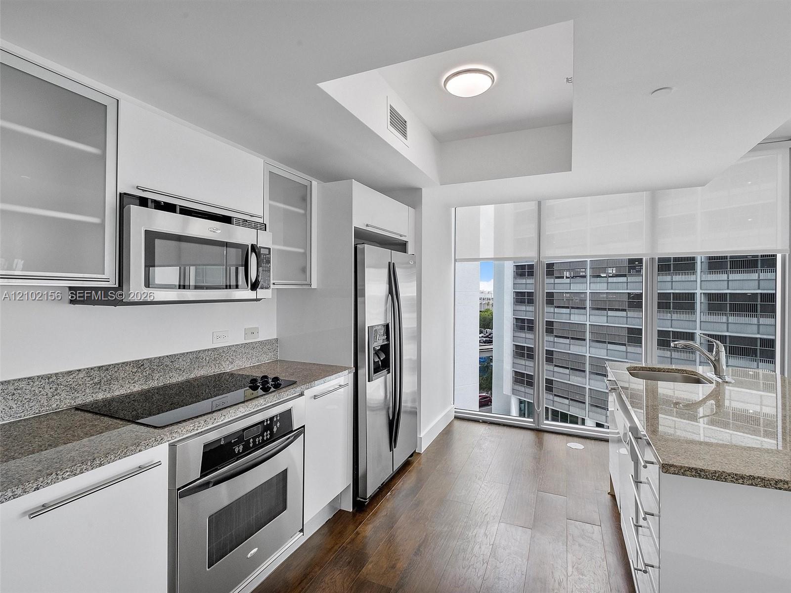 888 Biscayne Boulevard 612 Property Photo 12