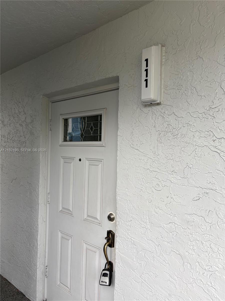 A12102190 Property Photo 5