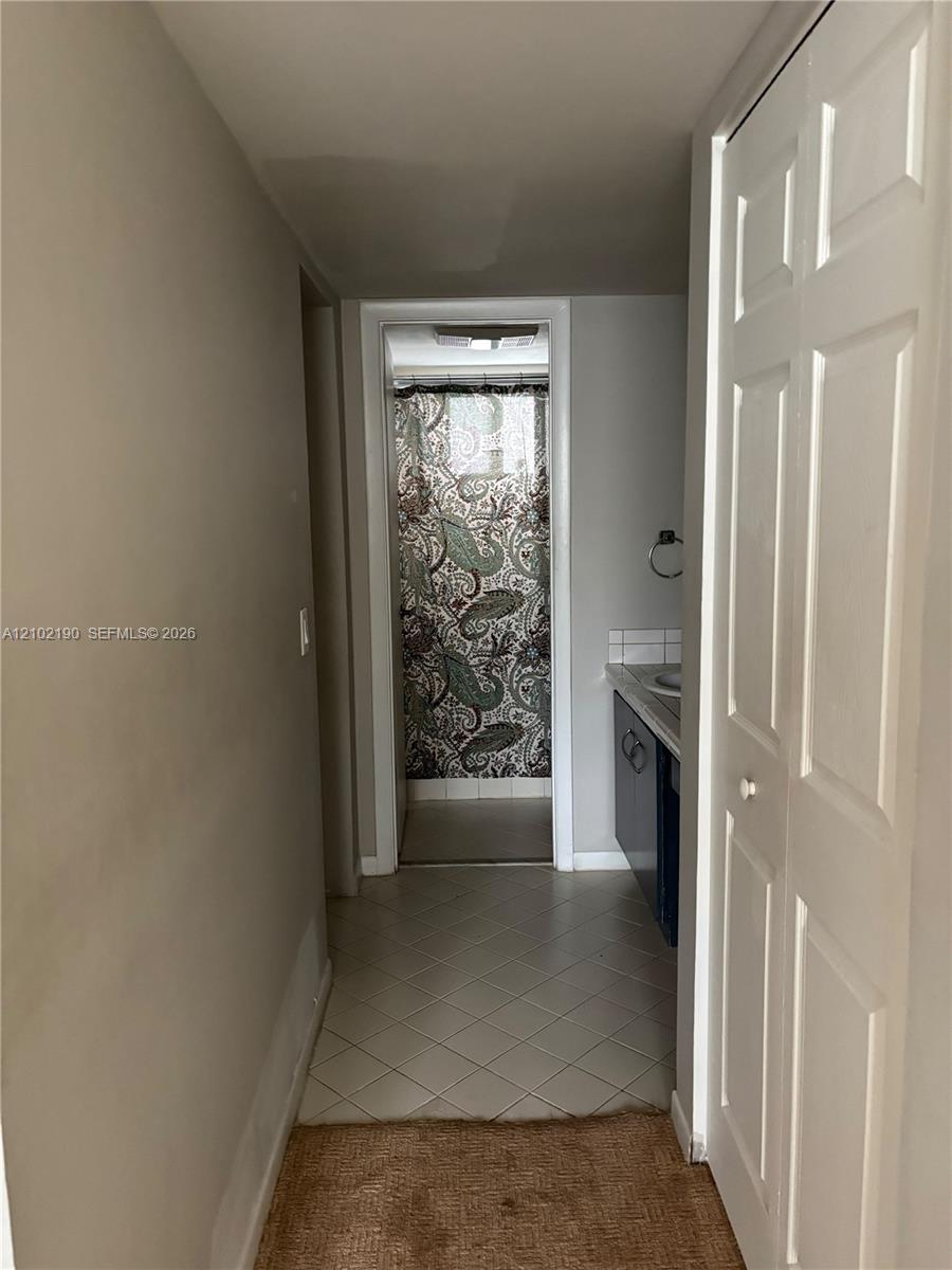A12102190 Property Photo 11