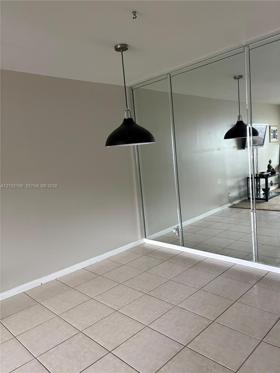 A12102190 Property Photo 13