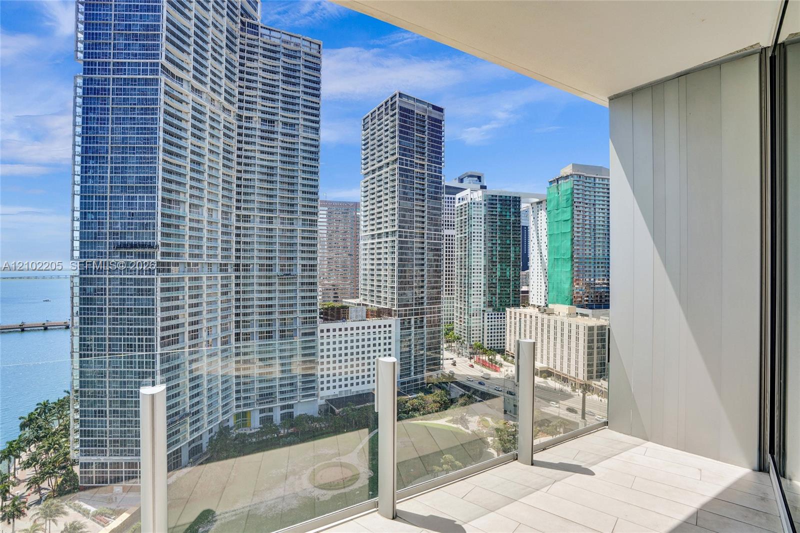 300 Biscayne Boulevard Way 2106w Property Photo 4