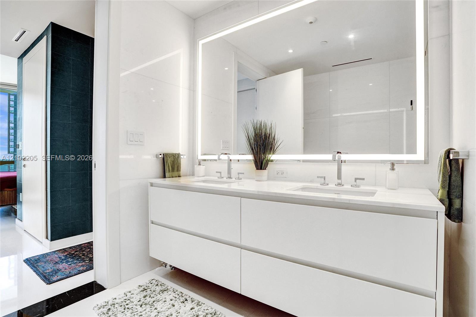 300 Biscayne Boulevard Way 2106w Property Photo 24