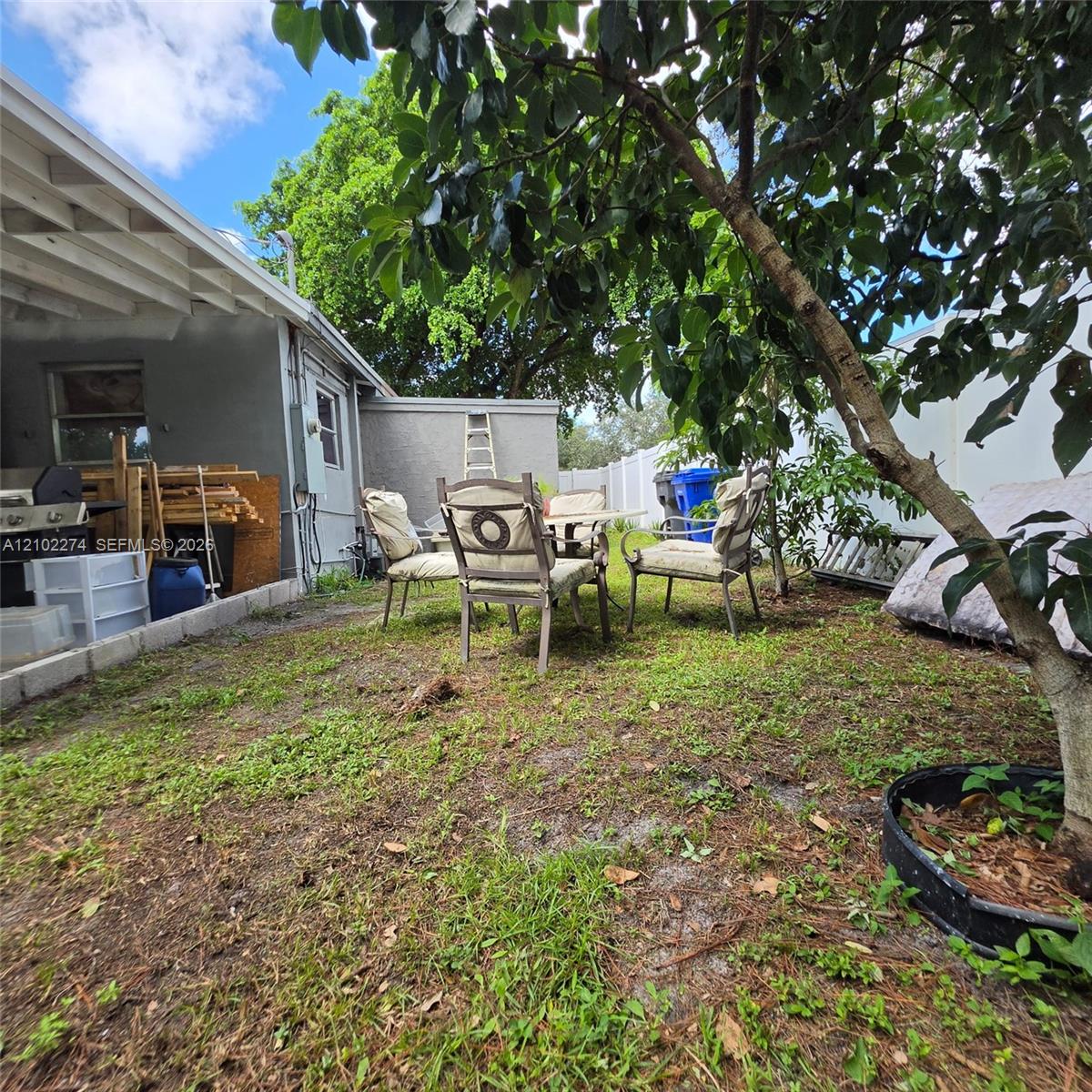 1611 N 69th Way Property Photo 10