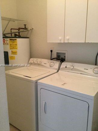 11352 Nw 56th Street Property Photo 4