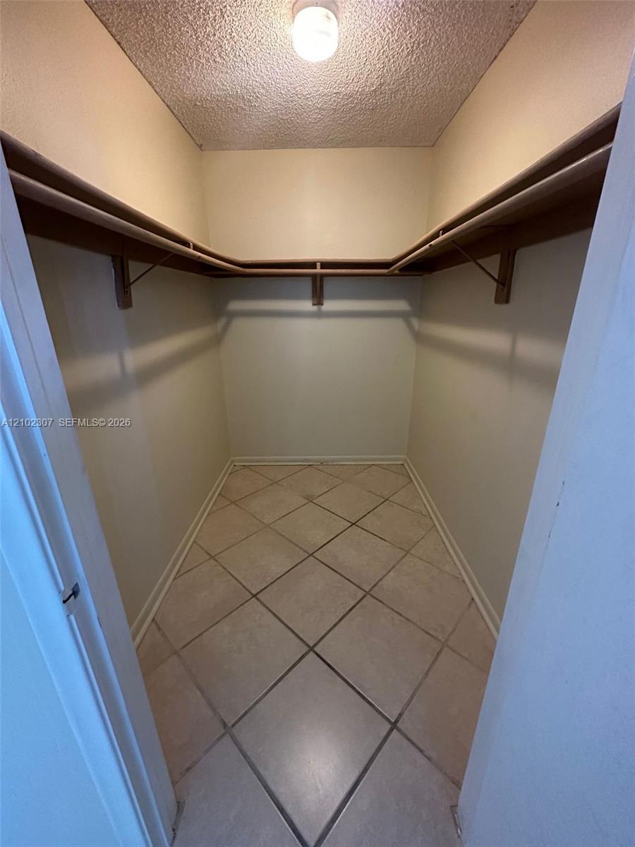 1850 N Congress Avenue 409 Property Photo 9