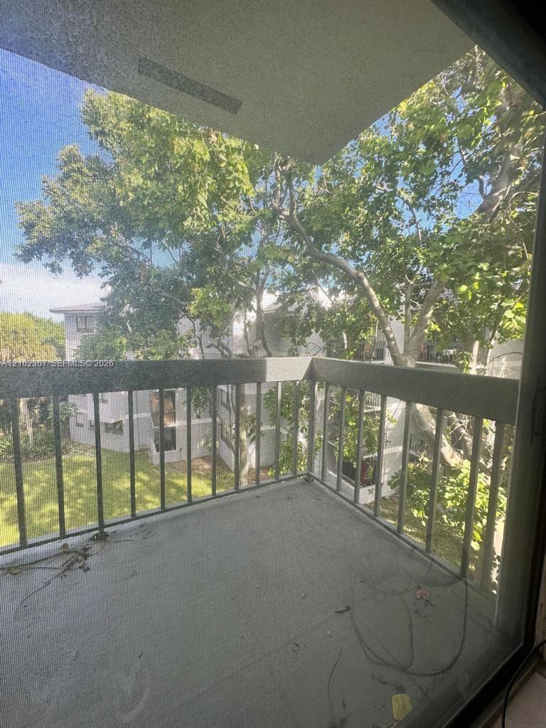 1850 N Congress Avenue 409 Property Photo 13