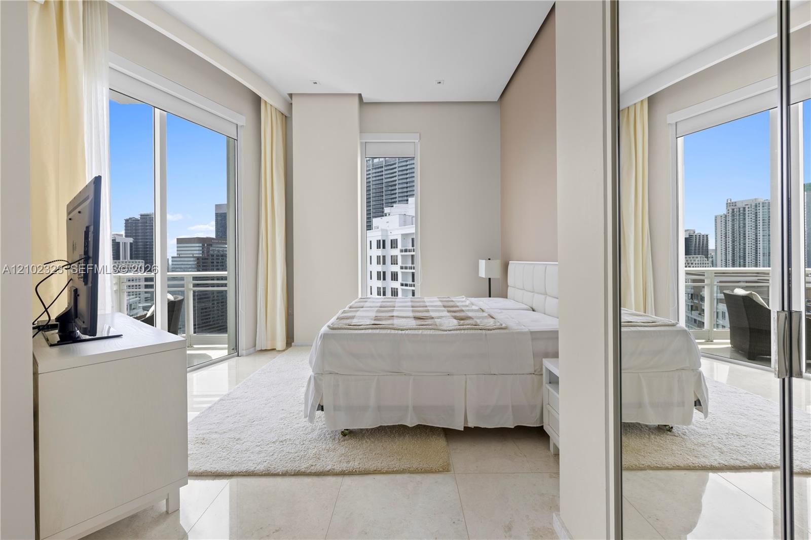 900 Brickell Key Boulevard 3005 Property Photo 18