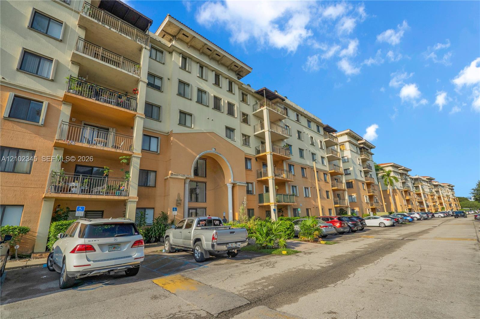 9300 Fontainebleau Boulevard E101 Property Photo 1