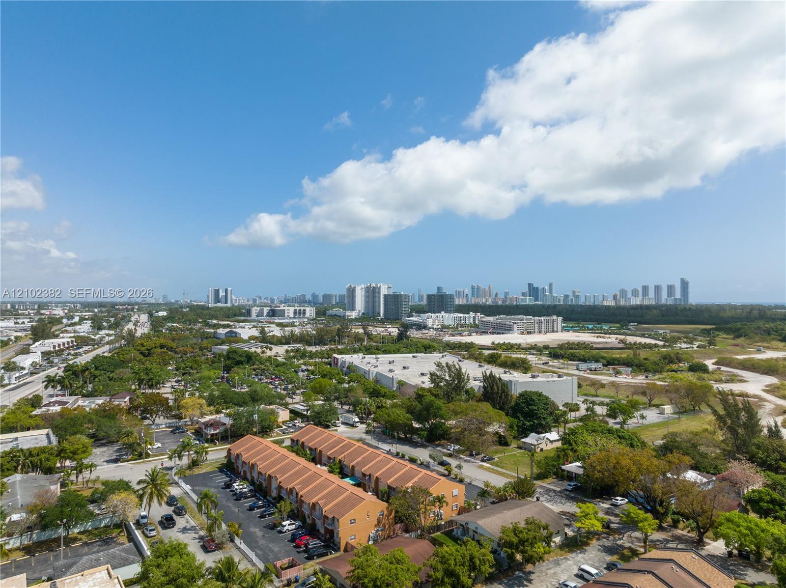 13899 Biscayne Boulevard 1502 Property Photo 3