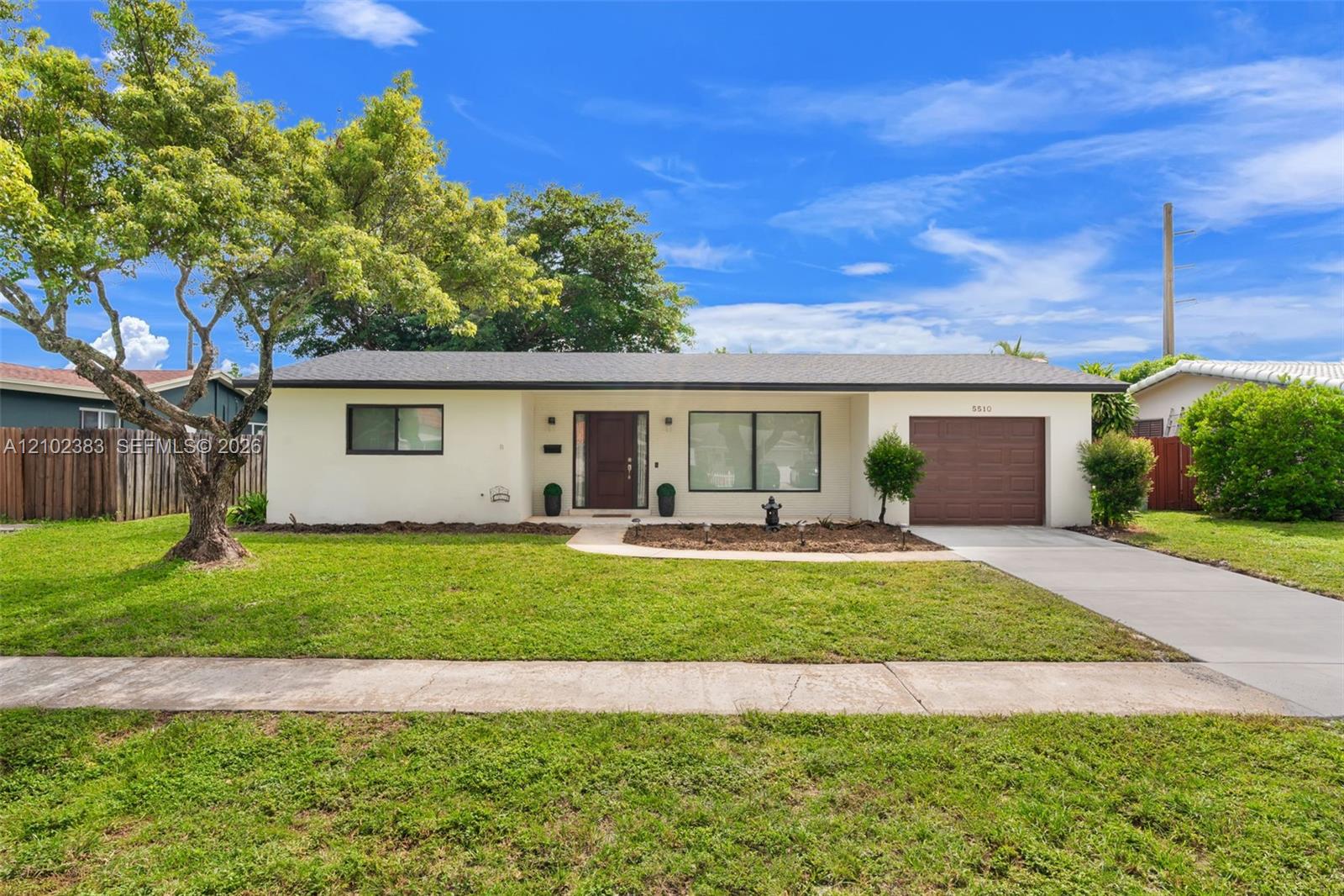 5510 Polk Street Property Photo 2