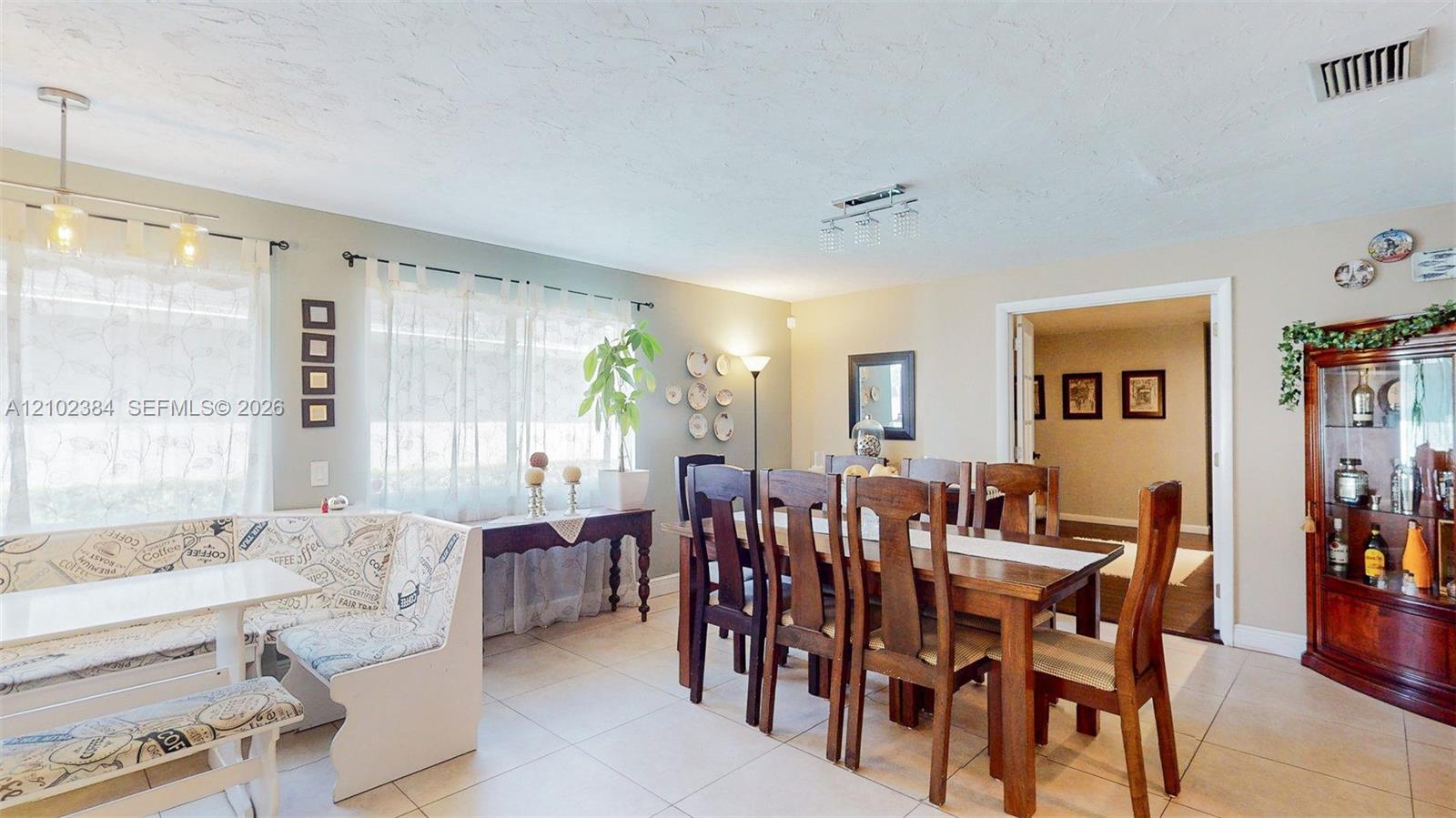 5312 Sw 151st Place Property Photo 8
